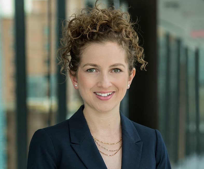 In-depth Analysis of the Australian Federal Budget and Economic Update Singapore Michelle Jamrisko