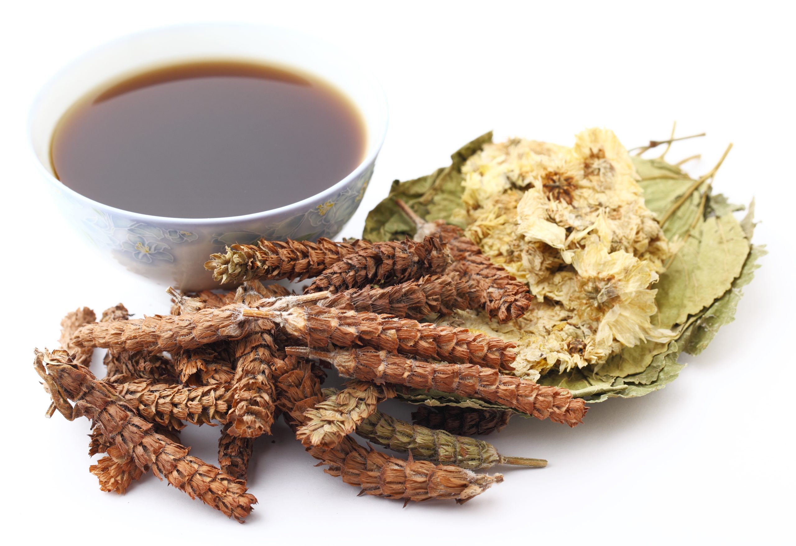 discovering traditional chinese medicine (tcm) for expats